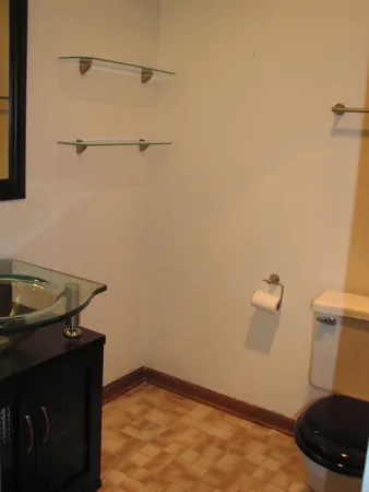 $220,000 | 1166 Northbury Lane, Unit C2, Wheeling, IL 60090