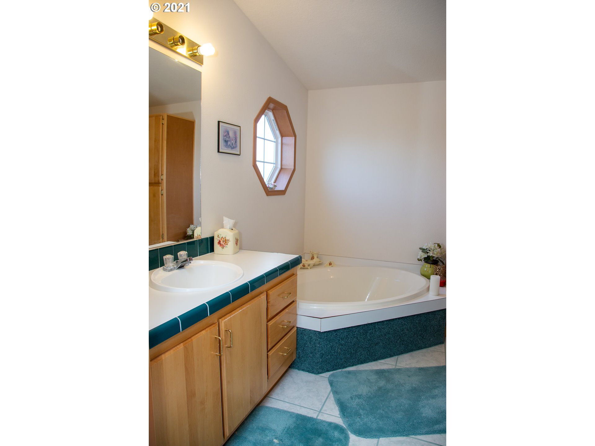323 South Wayne Road Tygh Valley, OR 97063 - Photo 21 of 27 Gallery Image 21