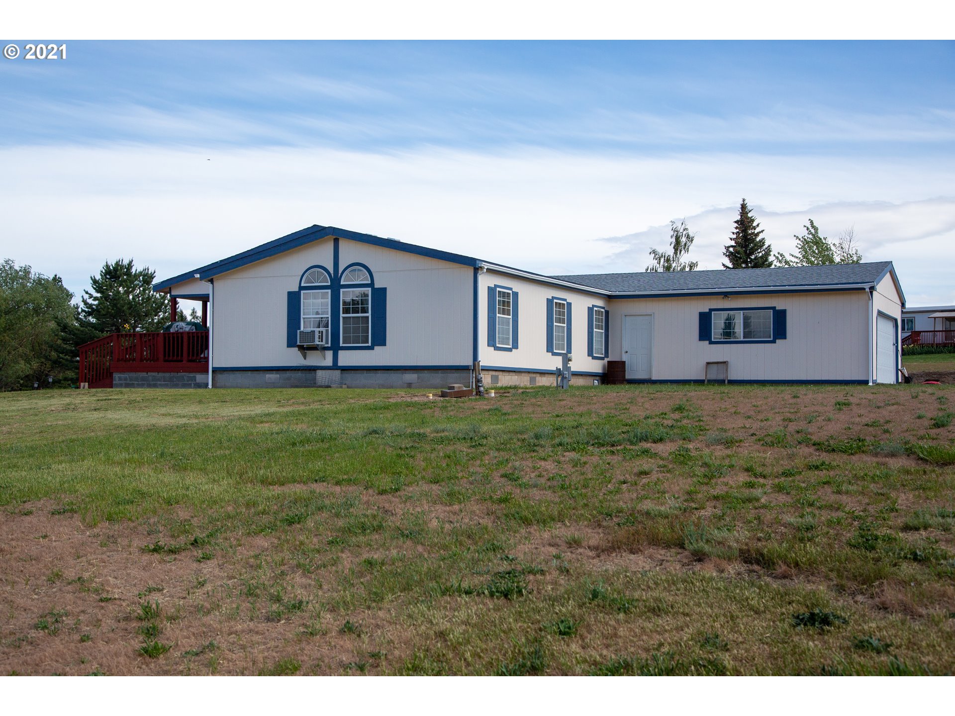 323 South Wayne Road Tygh Valley, OR 97063 - Photo 4 of 27 Gallery Image 4