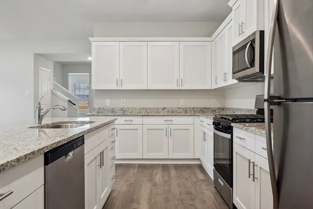 $2,750 | 10358 Red Cardinal Drive, Cleveland, TX 77328