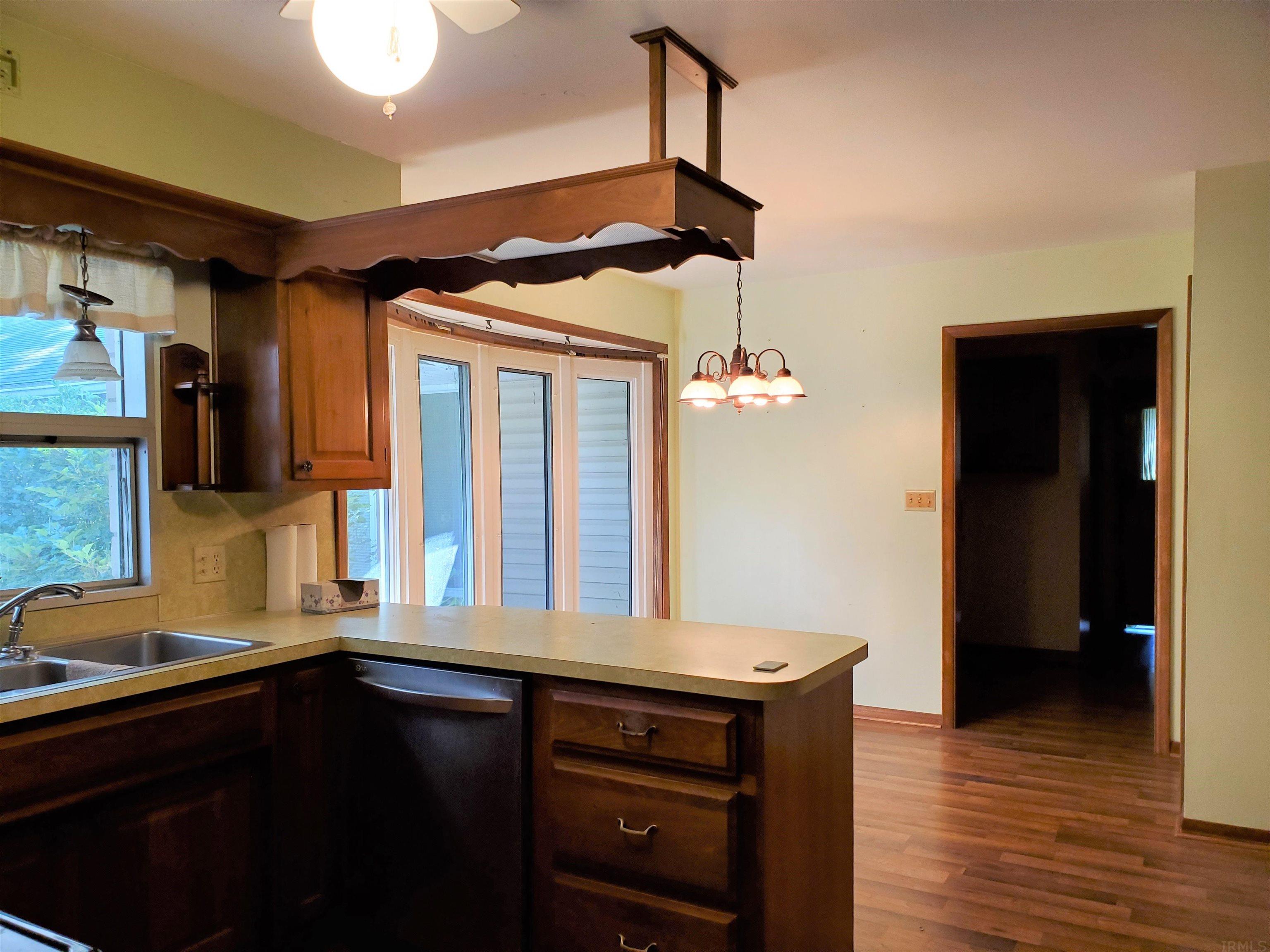 4864 Reed Road Fort Wayne, IN 46835 - Photo 11 of 33 Gallery Image 11