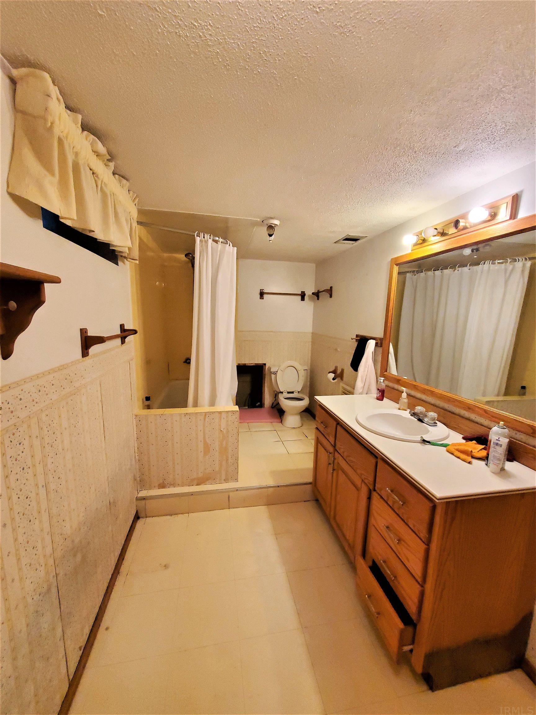 4864 Reed Road Fort Wayne, IN 46835 - Photo 29 of 33 Gallery Image 29