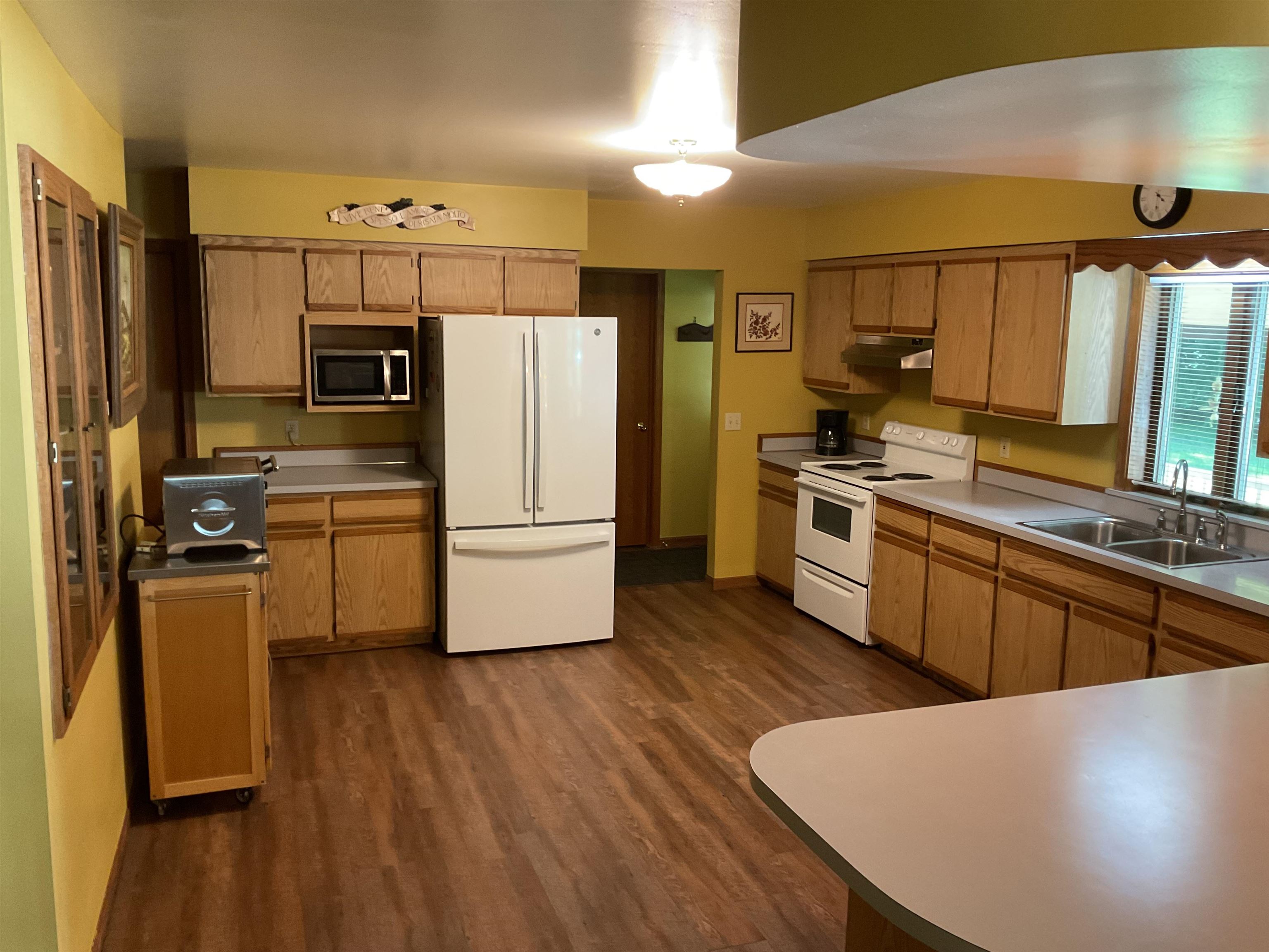 3300 East Arnold Lake Road Harrison, MI 48625 - Photo 15 of 90 1947481-f9c0ce5f-2724-4054-a5ec-774dc71e92c7.JPG