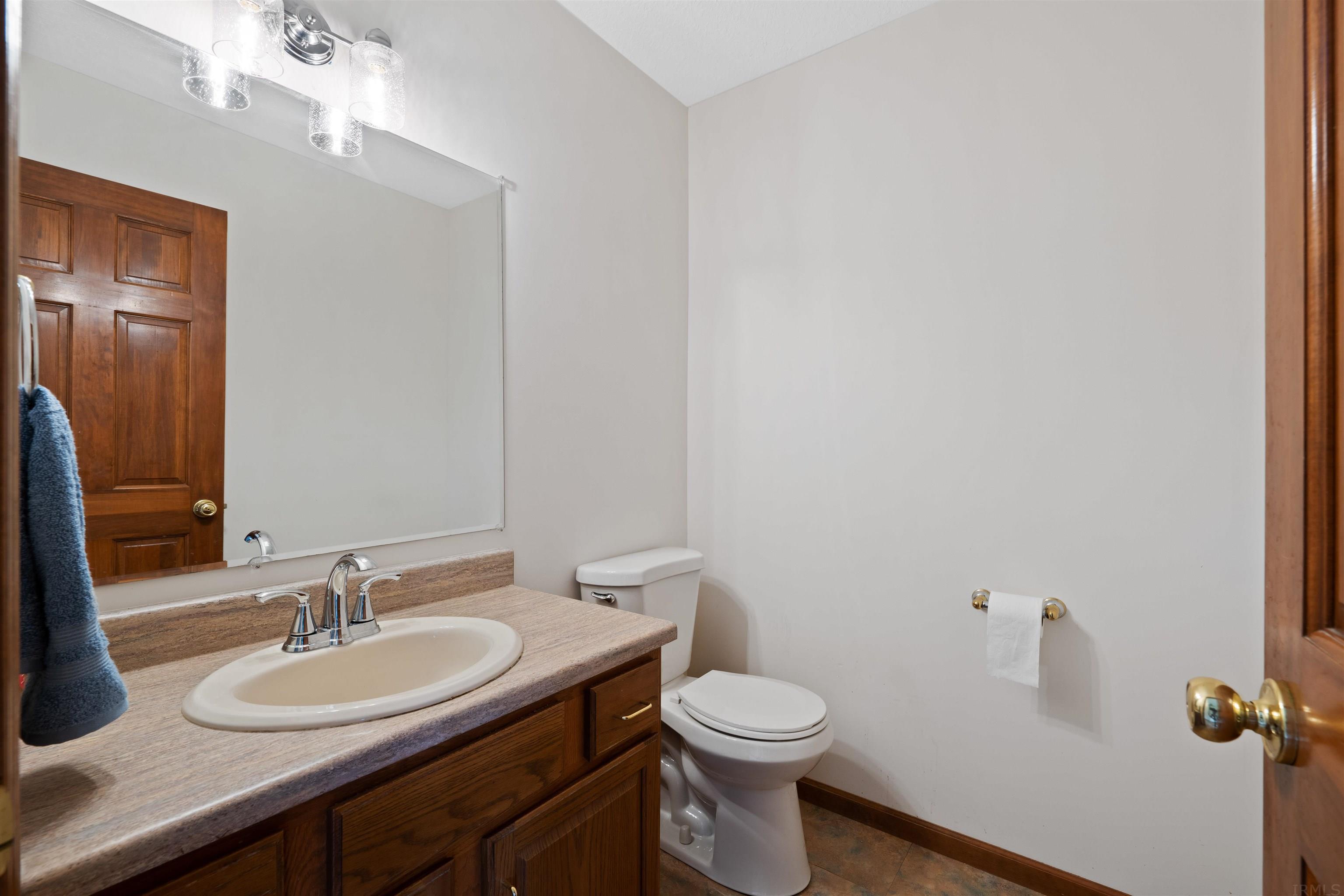 11313 Trentman Road Fort Wayne, IN 46816 - Photo 6 of 17 Gallery Image 6
