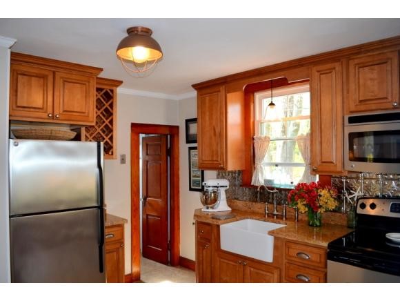 10 Pepperrell Road Kittery, ME 03905 - Photo 7 of 28