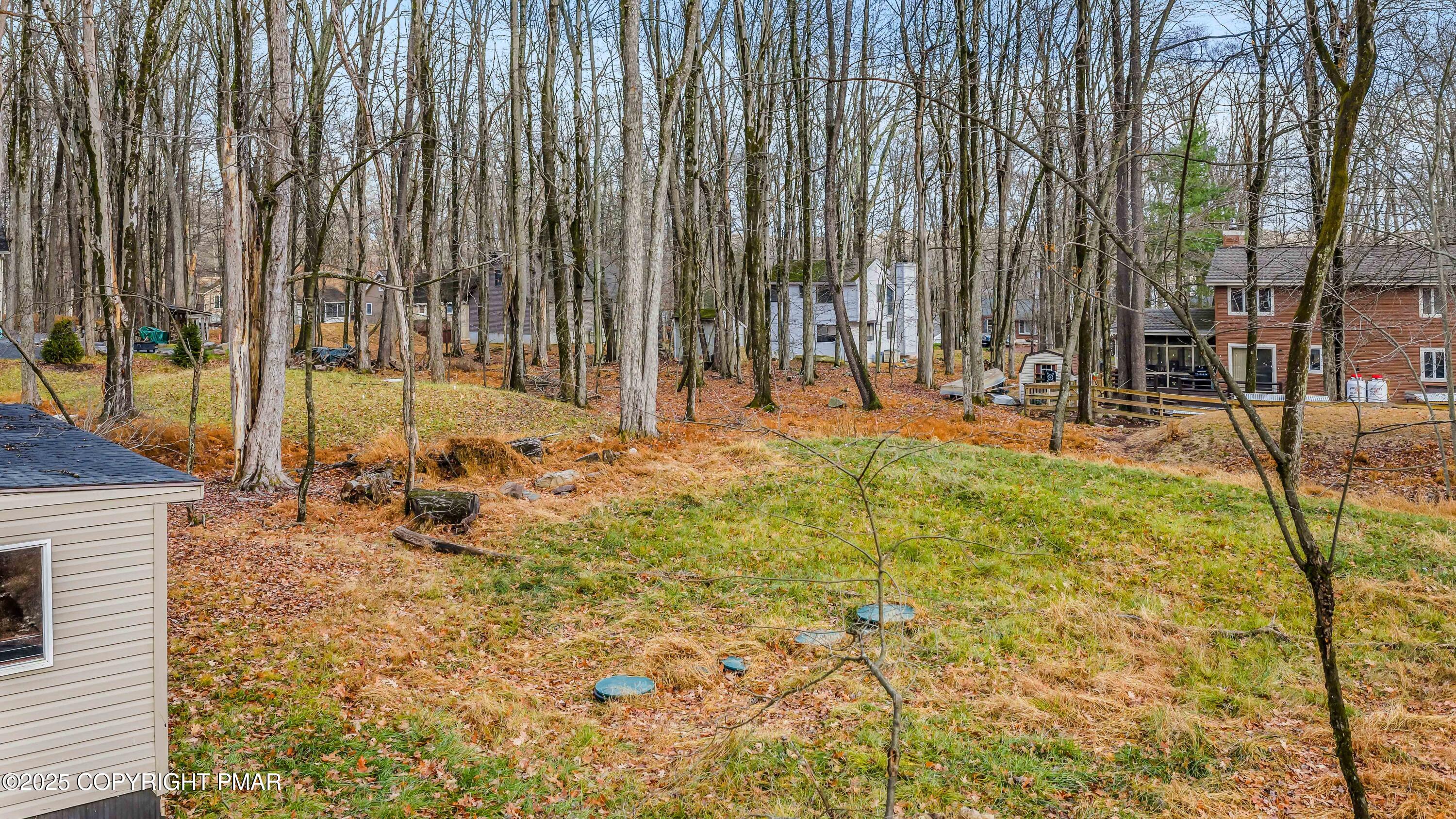 162 Selig Road Pocono Lake, PA 18347 - Photo 6 of 46 162 Selig Road, Pocono Lake, PA-45