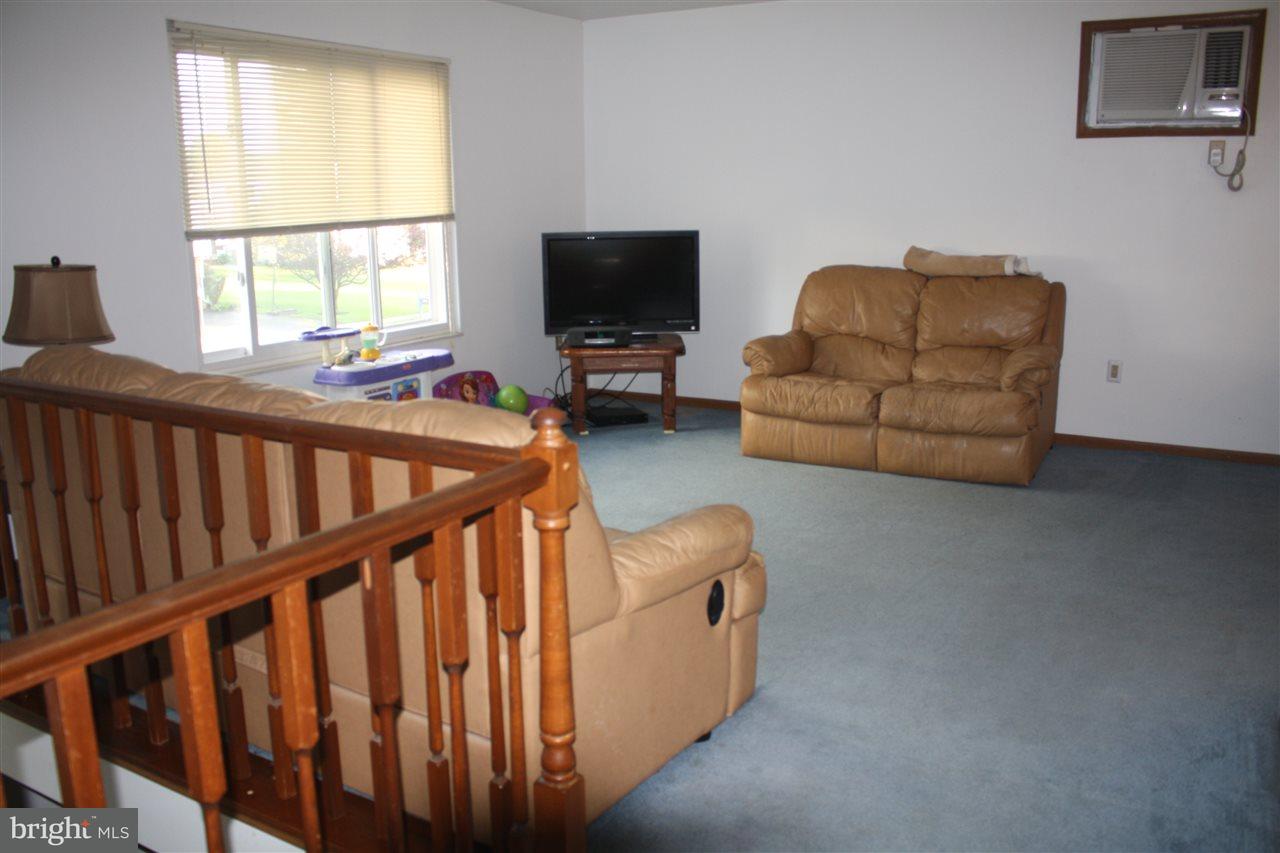 2720 Colonial Road Harrisburg, PA 17112 - Photo 3 of 24 Gallery Image 3