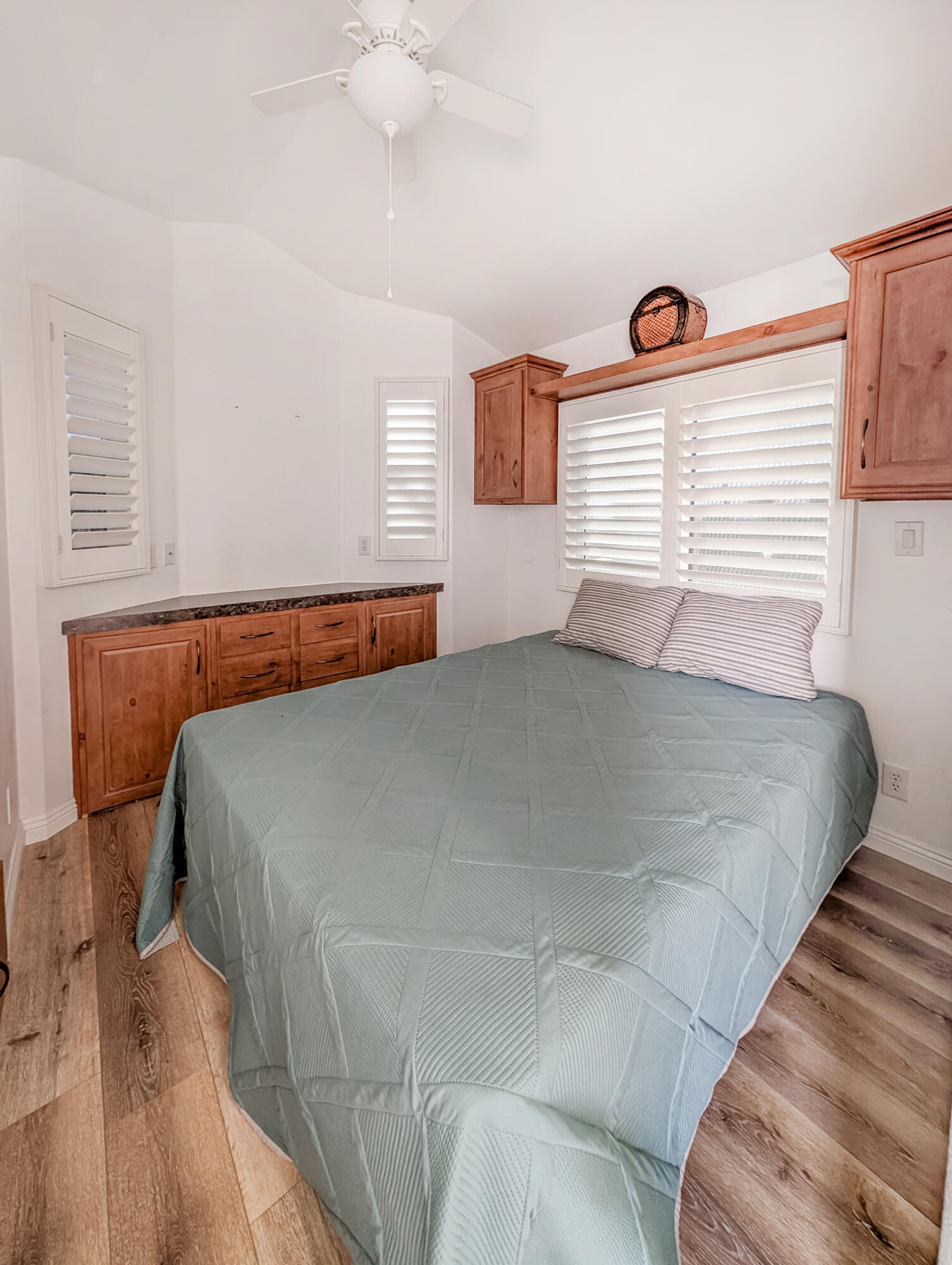 70200 Dillon Road, Unit 2 Desert Hot Springs, CA 92241 - Photo 17 of 24 011