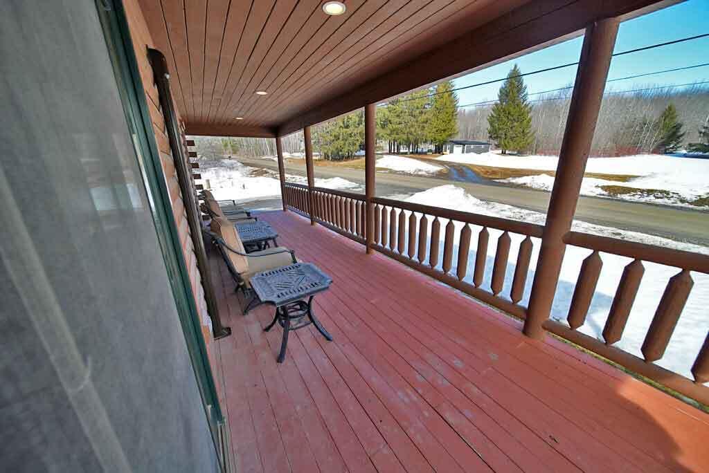 20 Hemore Road Houlton, ME 04730 - Photo 4 of 61 outdoor-porch-living