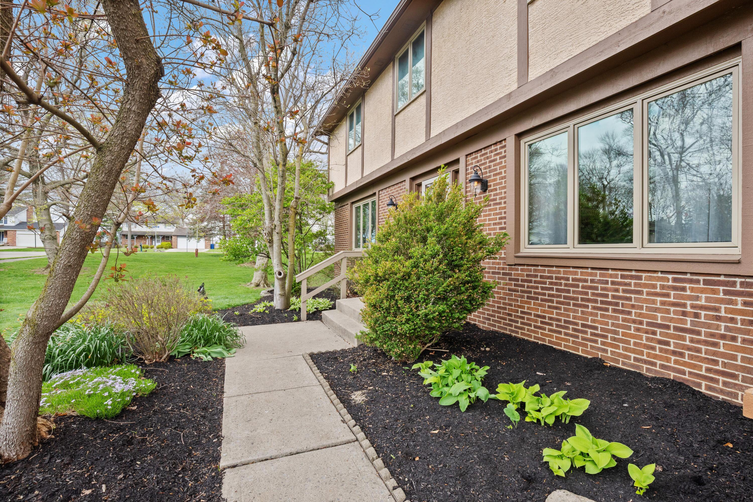 250 Devon Road Delaware, OH 43015 - Photo 7 of 65 AF1A0634