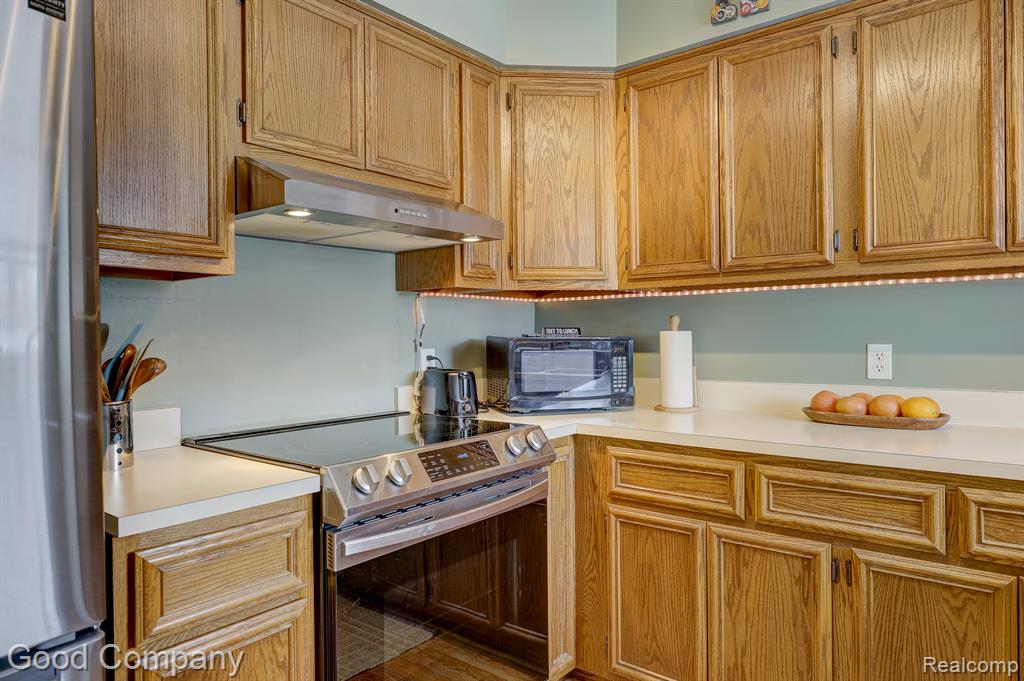 4408 Rochester Road Royal Oak, MI 48073 - Photo 16 of 50