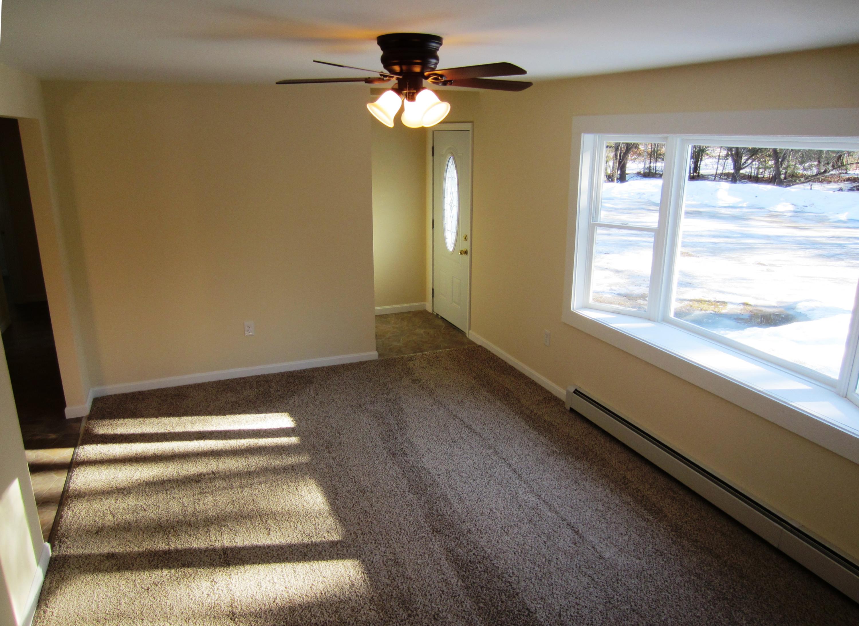 808 Beech Ridge Road North Berwick, ME 03906 - Photo 8 of 30 Living Room2