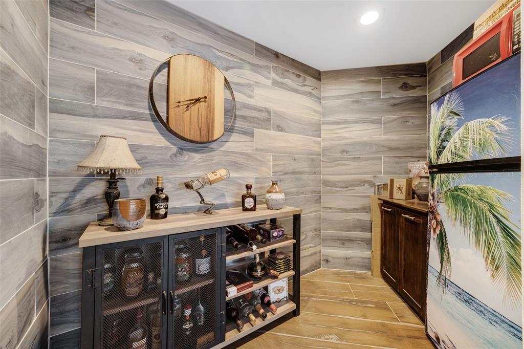 6605 Seabird Way Apollo Beach, FL 33572 - Photo 34 of 52 a bathroom with a sink and a mirror