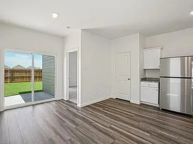 $1,850 | 2010 Prairie Lane, Melissa, TX 75454