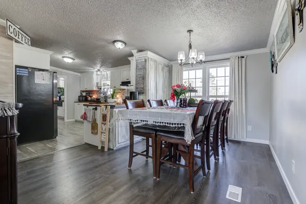 $265,000 | 1822 South 3rd Street, Tahoka, TX 79373