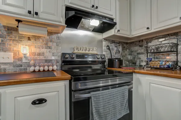 $265,000 | 1822 South 3rd Street, Tahoka, TX 79373