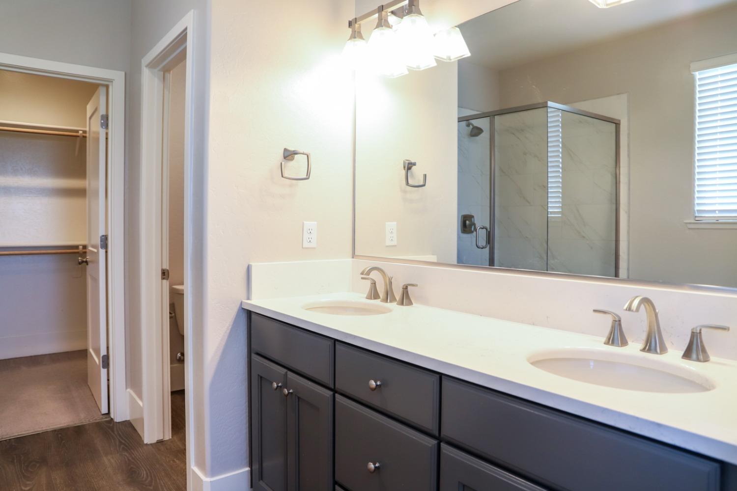 4454 Hillside Road Madera, CA 93636 - Photo 15 of 40 Gallery Image 15