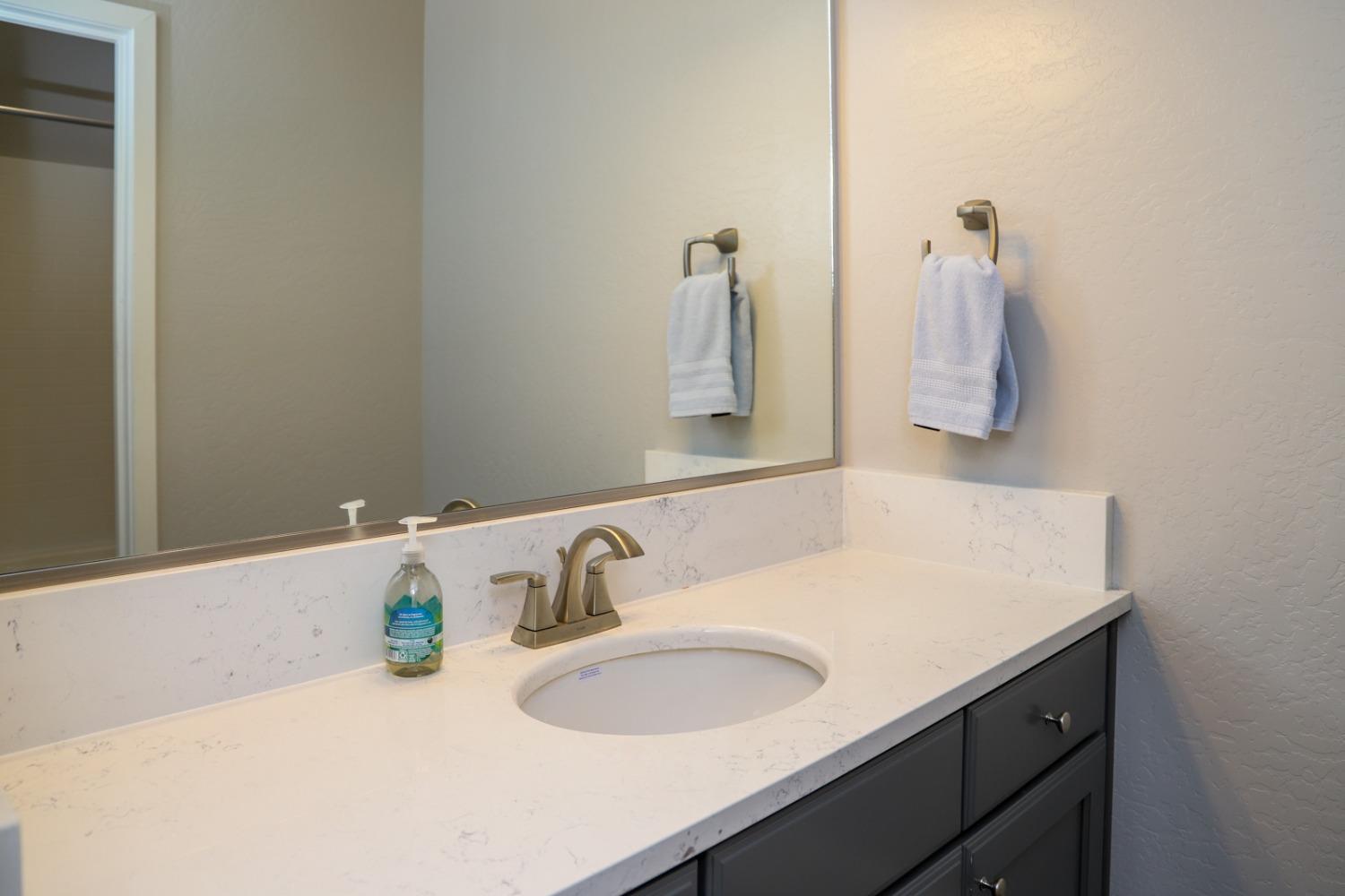 4454 Hillside Road Madera, CA 93636 - Photo 19 of 40 Gallery Image 19