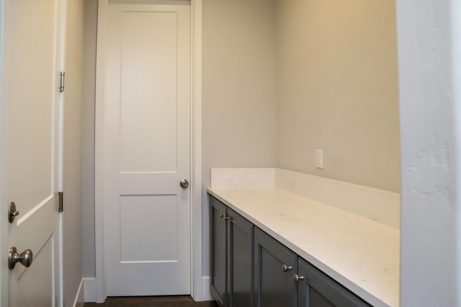 4454 Hillside Road Madera, CA 93636 - Photo 26 of 40 Gallery Image 26