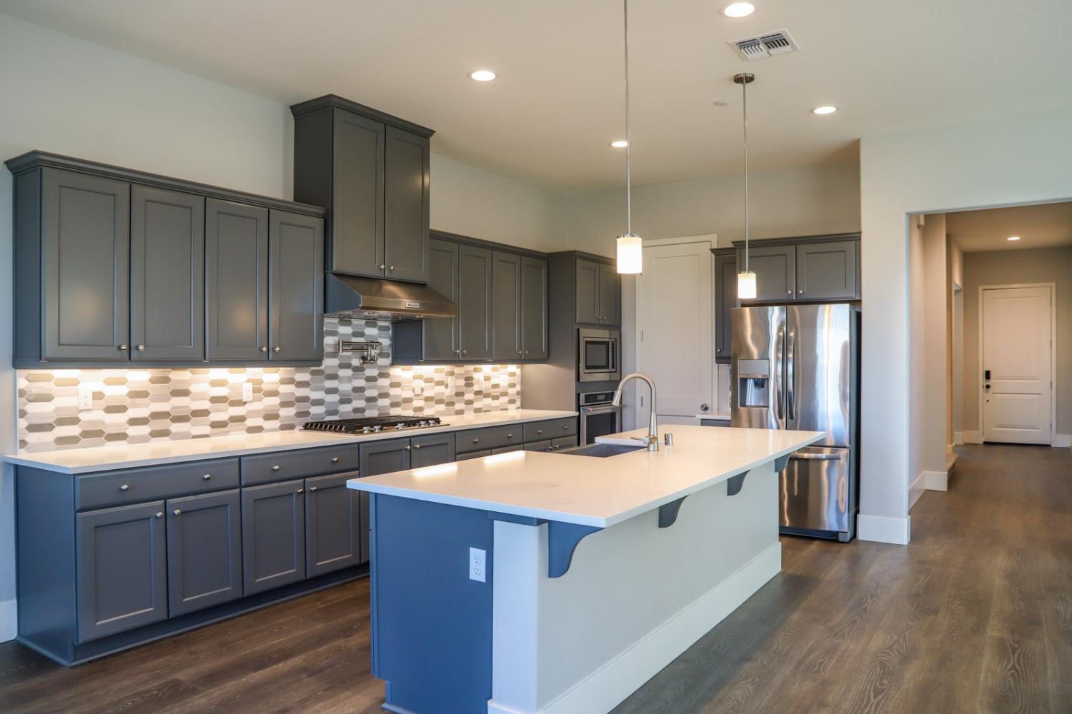 4454 Hillside Road Madera, CA 93636 - Photo 3 of 40 Gallery Image 3