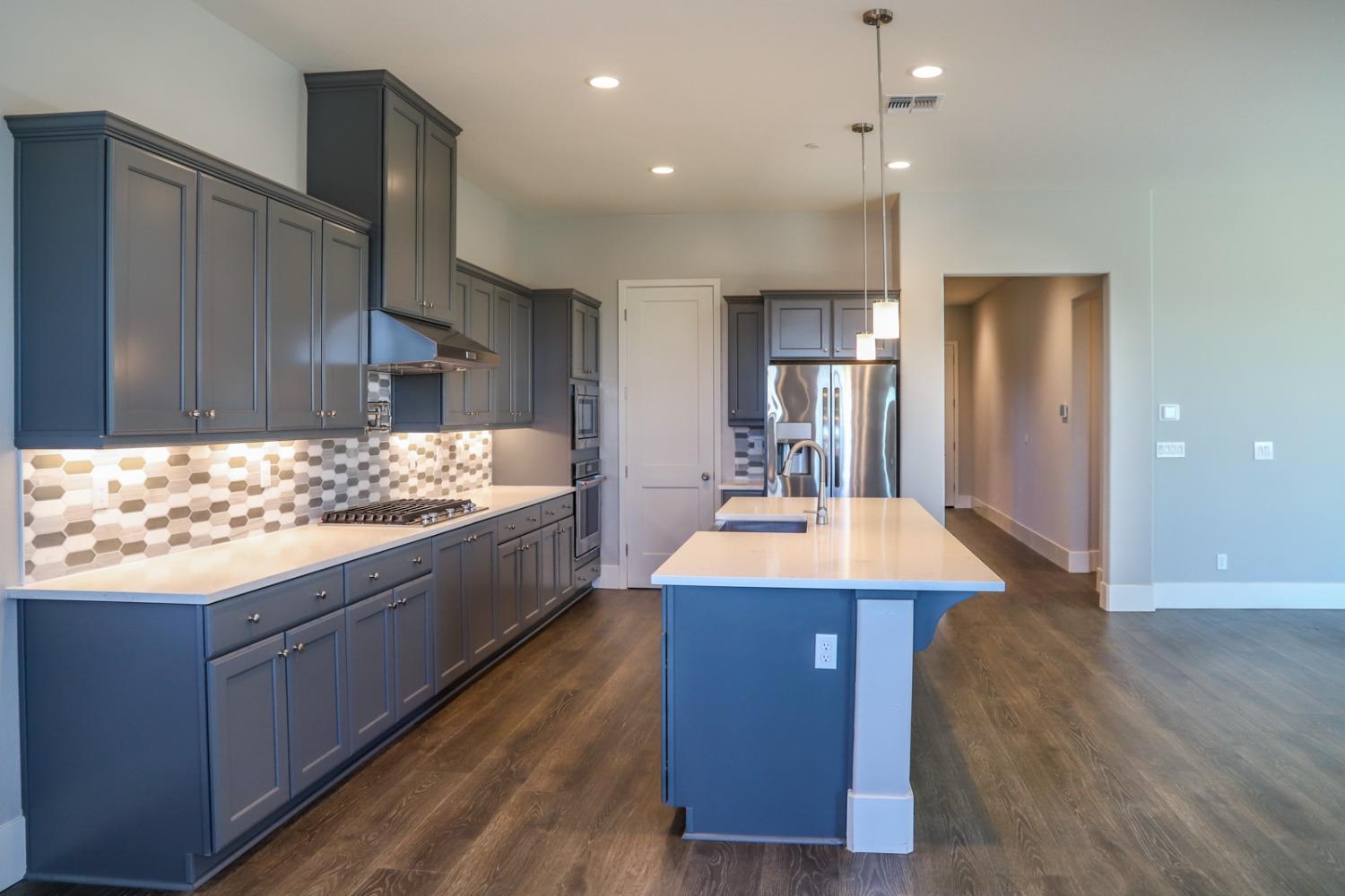 4454 Hillside Road Madera, CA 93636 - Photo 4 of 40 Gallery Image 4