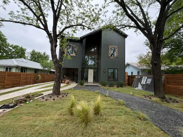 $1,250,000 | 309 Franklin Boulevard, Unit 1, Austin, TX 78751