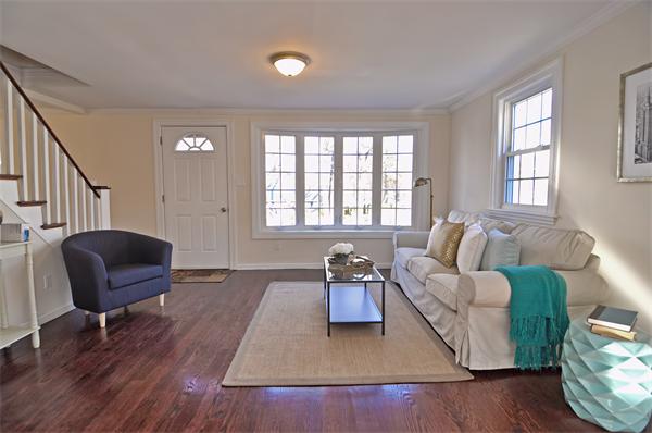 4 Blackhawk Road Billerica, MA 01821 - Photo 6 of 18