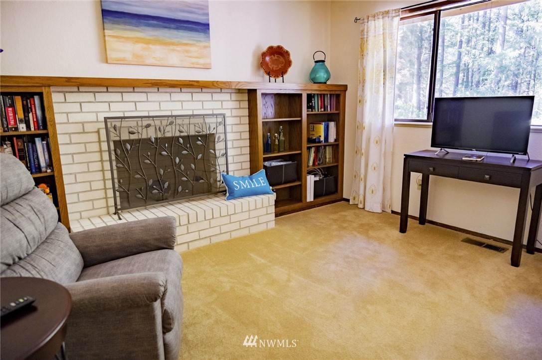 15102 Southeast 138th Place Renton, WA 98059 - Photo 17 of 25 Gallery Image 17