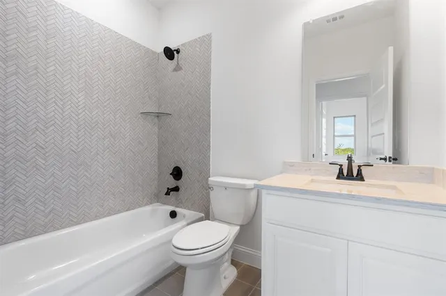 $474,900 | 225 Brahman Street, Venus, TX 76084