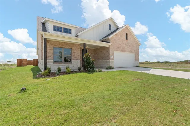 $474,900 | 225 Brahman Street, Venus, TX 76084