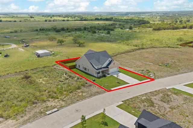 $474,900 | 225 Brahman Street, Venus, TX 76084
