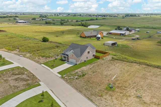 $474,900 | 225 Brahman Street, Venus, TX 76084