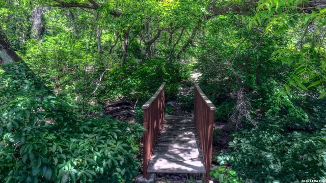 $492,500 | 1039 Roaring Springs Drive, Camp Wood, TX 78833