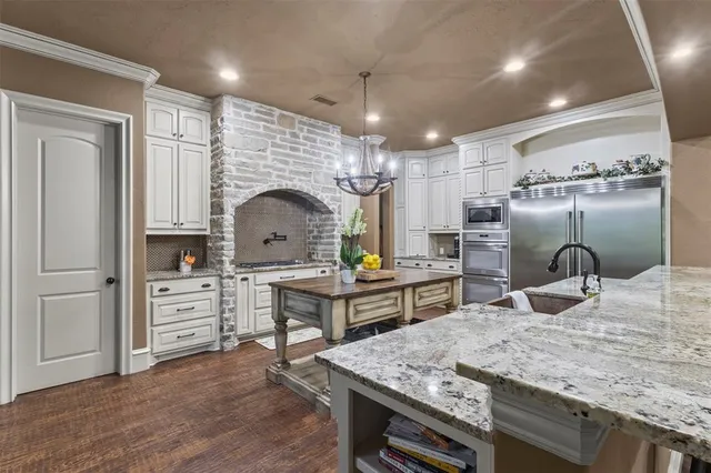 $1,300,000 | 1025 Cedar Glen Trail, Heath, TX 75032