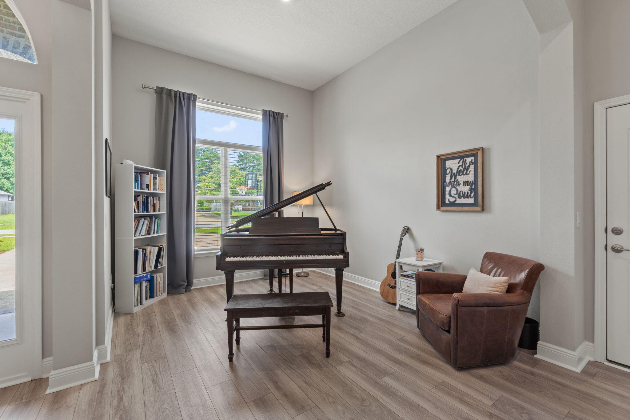 370 Mango Lane Freeport, FL 32439 - Photo 8 of 108 20-web-or-mls-Final-39