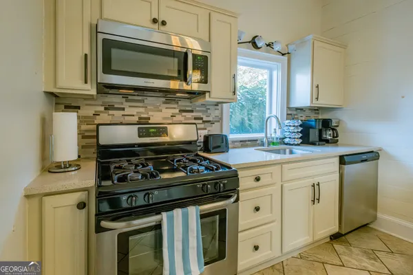 $1,195,000 | 117-119 Houston Street, Savannah, GA 31401