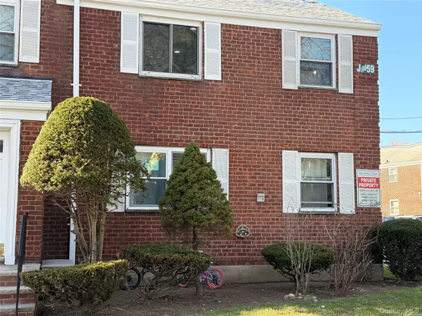 $2,650 | 254-07 75th Avenue, Unit A1 | Glen Oaks