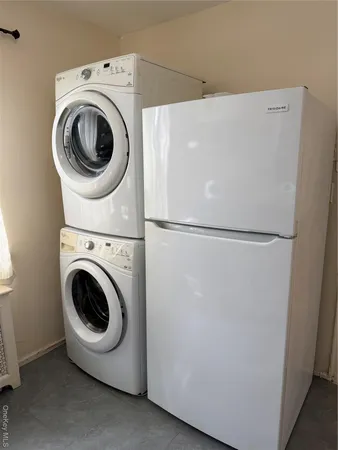 $2,650 | 254-07 75th Avenue, Unit A1 | Glen Oaks