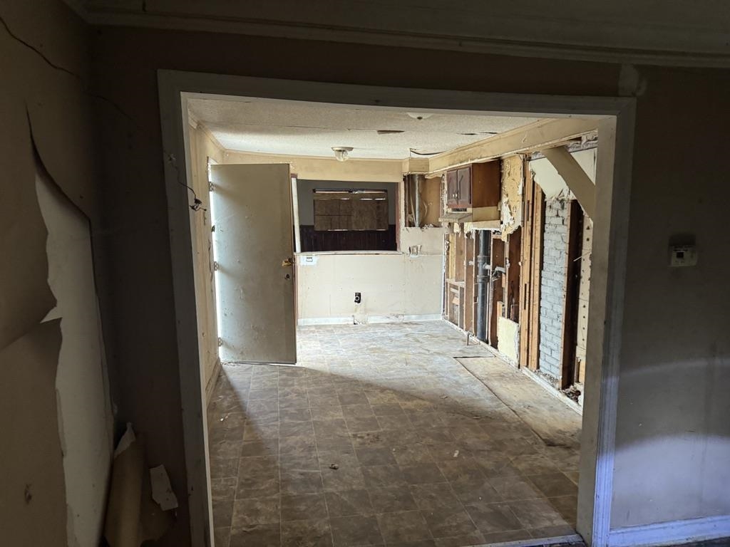 4360 Ford Road Memphis, TN 38109 - Photo 11 of 39