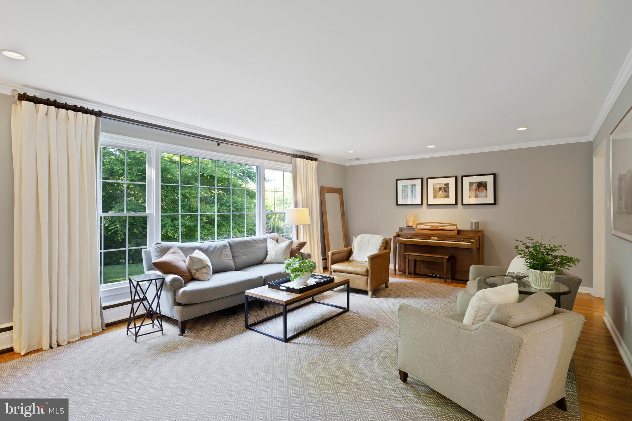 967 Ethan Allen Road Berwyn, PA 19312 - Photo 37 of 59 Living Room with Wall of Glass overlooking Propert