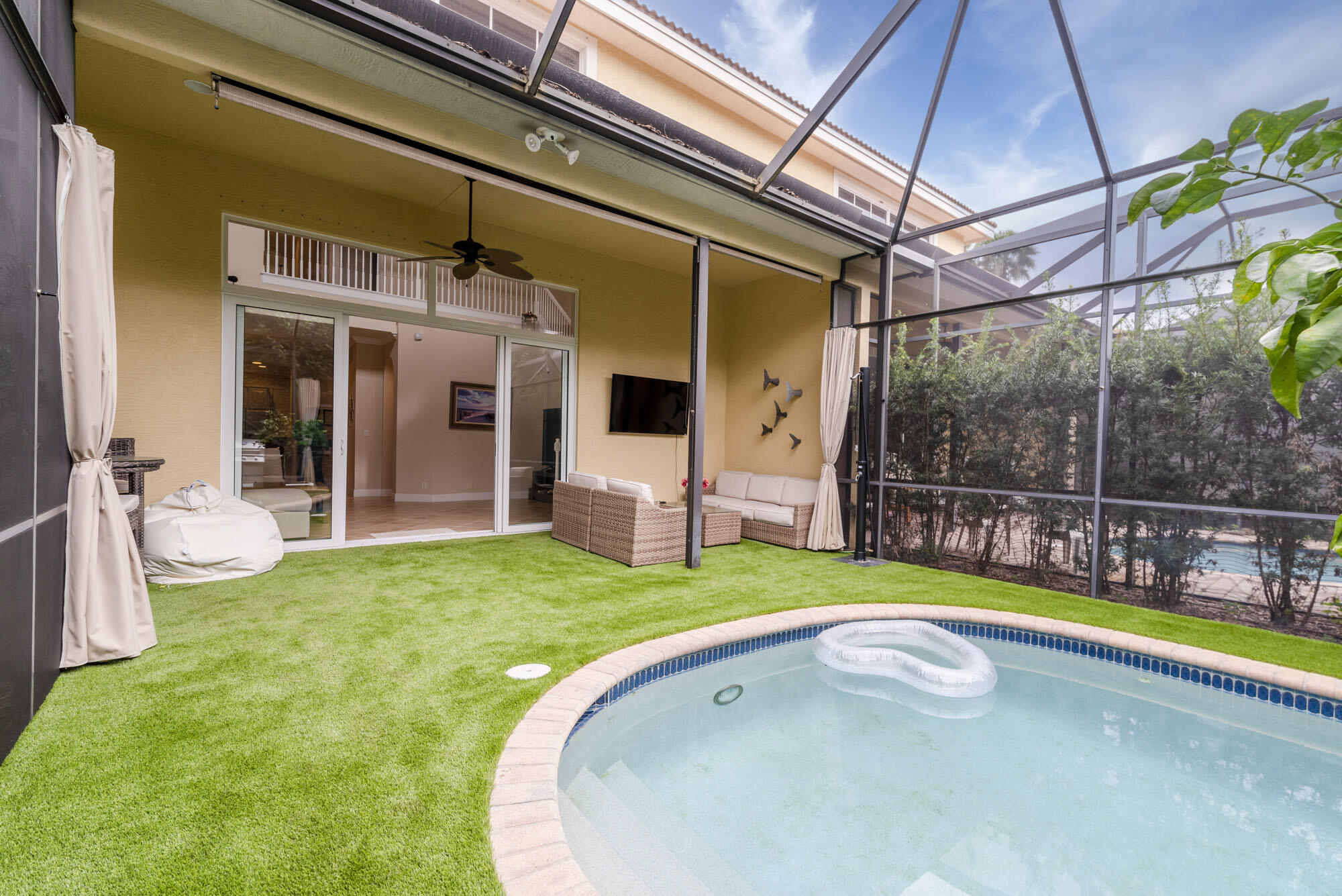 106 Renaissance Drive North Palm Beach, FL 33410 - Photo 11 of 29 026