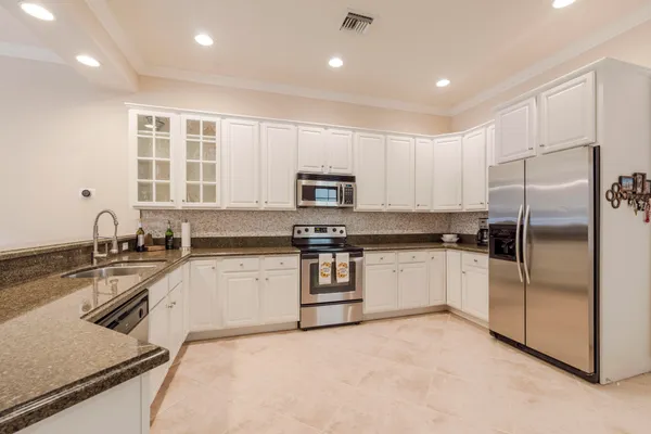 $6,000 | 106 Renaissance Drive, North Palm Beach, FL 33410