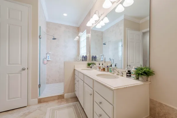 $6,000 | 106 Renaissance Drive, North Palm Beach, FL 33410
