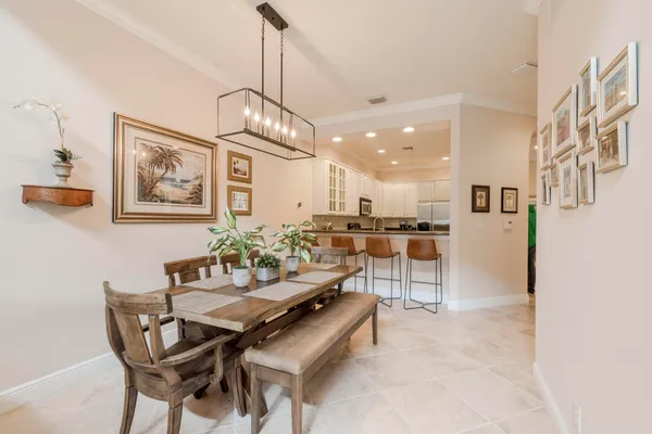 $6,000 | 106 Renaissance Drive, North Palm Beach, FL 33410