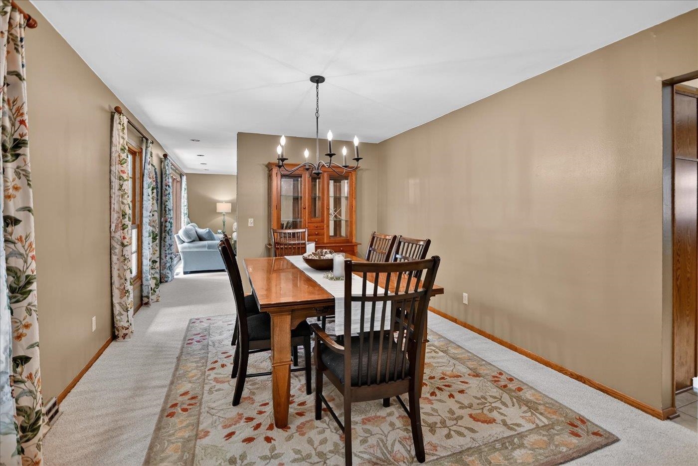 6602 Montclair Lane Madison, WI 53711 - Photo 18 of 63