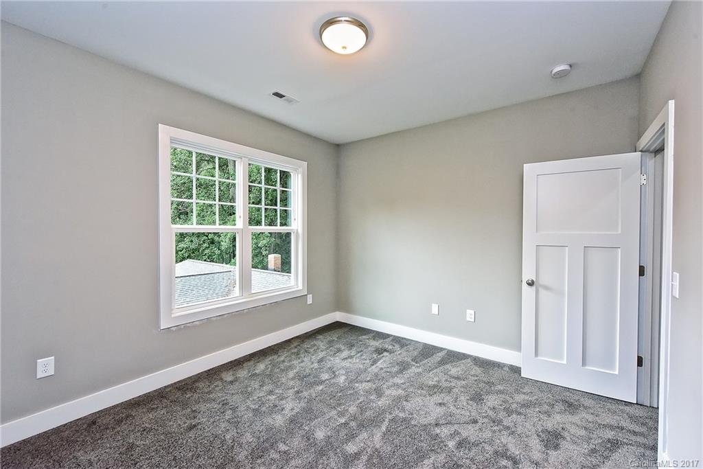 5224 Valley Stream Road, Unit 2 Charlotte, NC 28209 - Photo 11 of 24 Gallery Image 11
