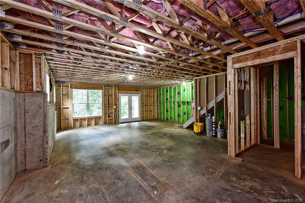 5224 Valley Stream Road, Unit 2 Charlotte, NC 28209 - Photo 22 of 24 Gallery Image 22
