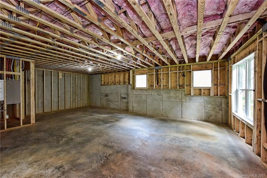 5224 Valley Stream Road, Unit 2 Charlotte, NC 28209 - Photo 23 of 24 Gallery Image 23