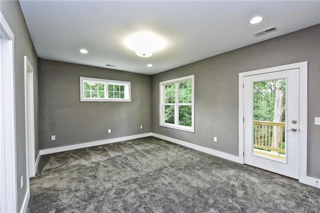 5224 Valley Stream Road, Unit 2 Charlotte, NC 28209 - Photo 9 of 24 Gallery Image 9