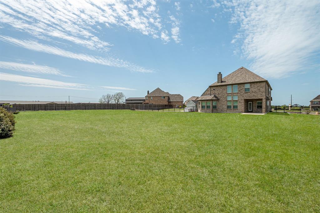 112 Walnut Drive Van Alstyne, TX 75495 - Photo 29 of 35